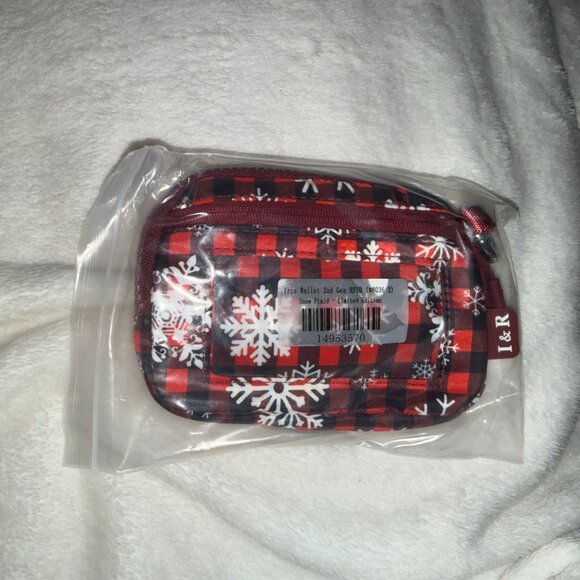 Iris & Rainbow 2nd Gen Wallet - Snow Plaid (Limited Edition) - Picture 1 of 4